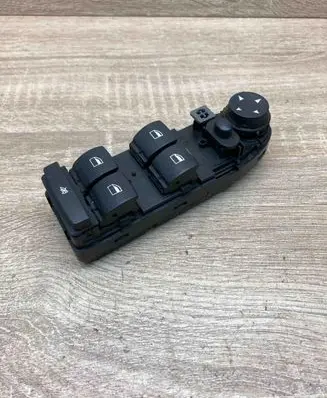 BMW 5 E60 E61 Electric window control switch 9122110 07W10E05