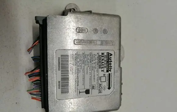 Renault Megane II Airbag control unit/module 603383300 8200307800