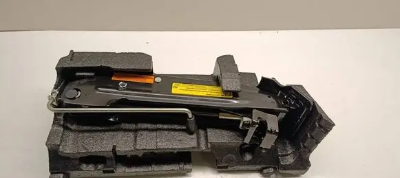 Audi Q5 SQ5 Lift Jack 8R0011031C