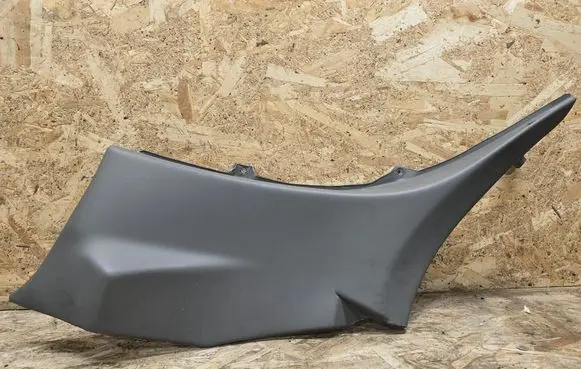 Maserati Coupe Rear seat side bottom trim 