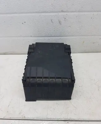 Volkswagen PASSAT CC Fuse module 3C0937125 63592777