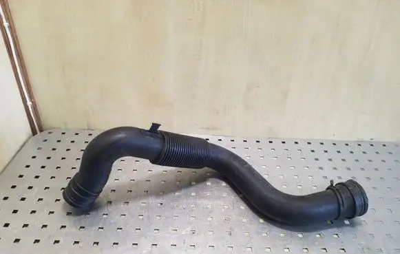 Audi A2 Air intake duct part 8Z0129627