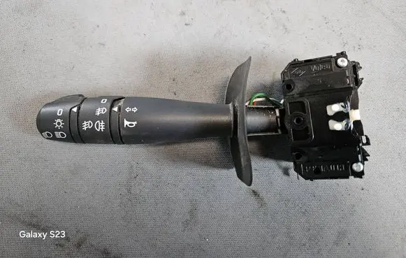 Dacia Duster Headlight wiper switch 681721976R
