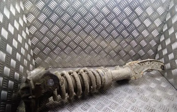 Volkswagen Touareg I Front shock absorber with coil spring