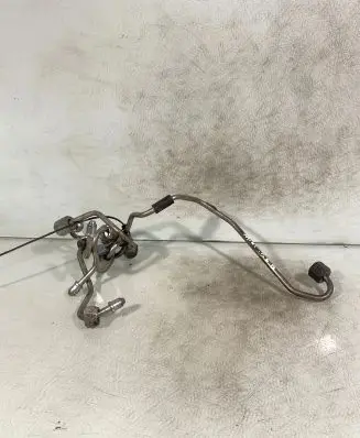 Mini One - Cooper Coupe R56 Fuel injector supply line/pipe 