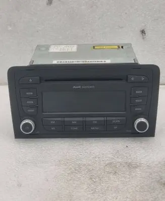 Audi A3 S3 8P Radio/CD/DVD/GPS head unit 8P0035186G
