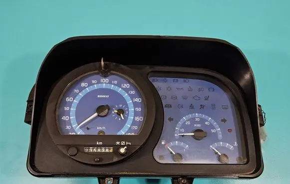 Speedometer (instrument cluster)