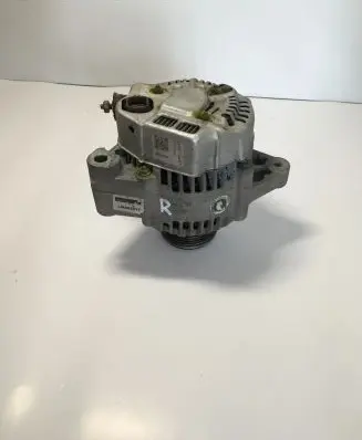 Toyota Land Cruiser (J120) Generator/alternator 1042108020 LRA02317 PO181637