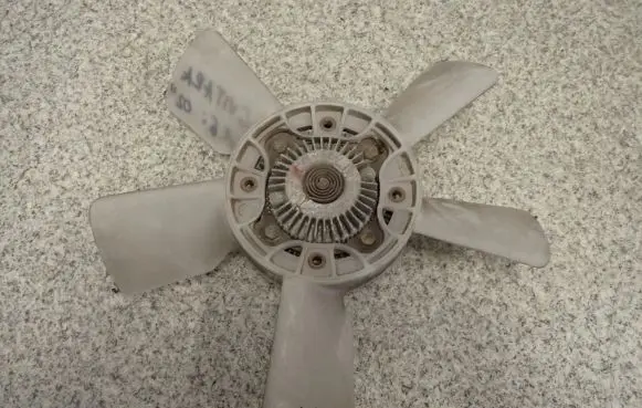 Suzuki Grand Vitara I Fan impeller 