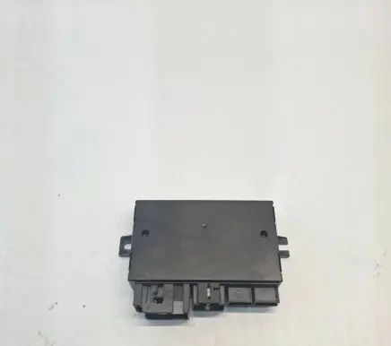 Mercedes-Benz E W213 Tow bar trailer control unit/module A2139005805 A2139010002