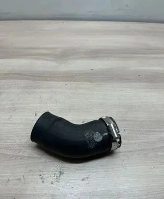 Intercooler hose/pipe