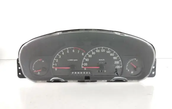 Hyundai Trajet Speedometer (instrument cluster) 940033A415