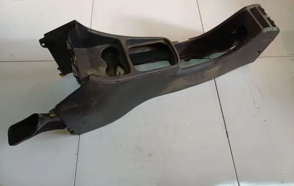 Opel Zafira A Center console 