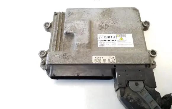 Mazda CX-5 Engine control unit/module SH1318881A 2757005615