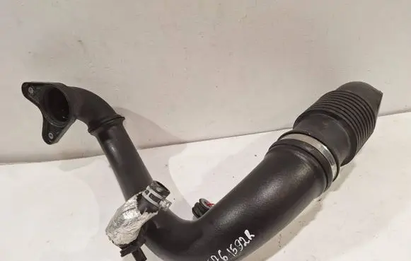 Renault Master III Intercooler hose/pipe 165761592R