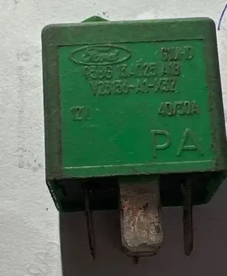 Ford Mondeo MK II Other relay 93BG13A025A1B