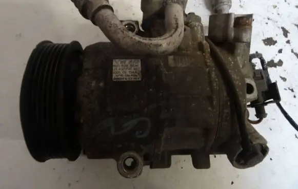 Volkswagen Polo IV 9N3 Air conditioning (A/C) compressor (pump) 6Q0820803K