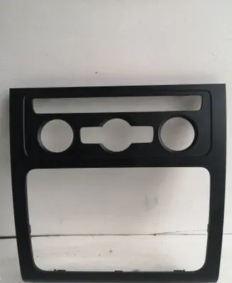 Volkswagen Touran II Radio/GPS head unit trim 1T0858071S