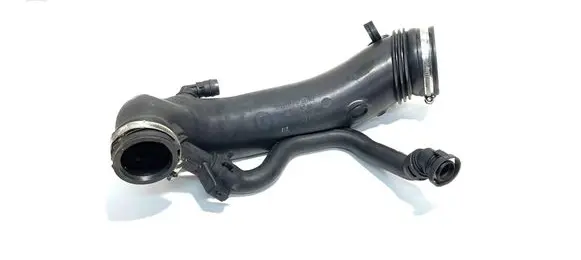 Intercooler hose/pipe