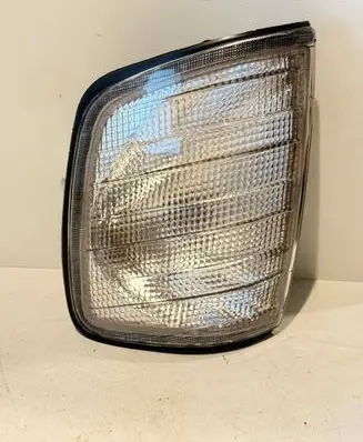 Mercedes-Benz E W124 Front indicator light A1248260943 1248260943 114401608