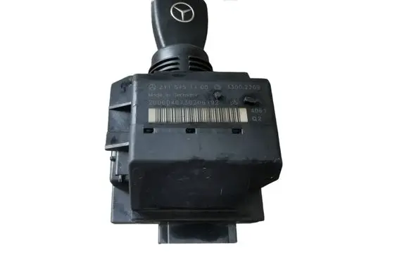 Mercedes-Benz E W211 Ignition lock 2115451408 33002209 2006046730206192