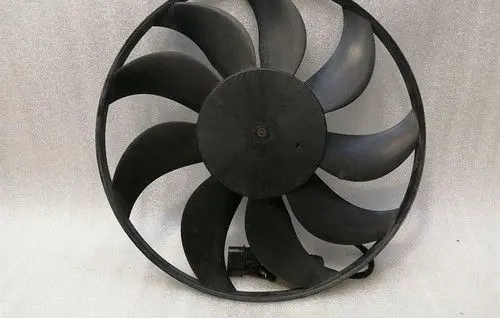 BMW 7 F01 F02 F03 F04 Radiator cooling fan shroud 7601909