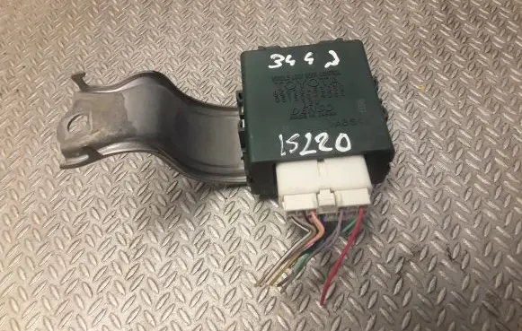 Lexus IS 220D-250-350 Other devices 8597053030