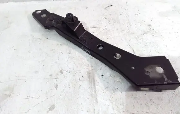 Renault Megane III Headlight/headlamp mounting bracket 6251206D