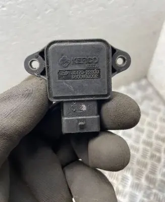 Hyundai Tucson JM Throttle valve position sensor 3517022600 9600930002