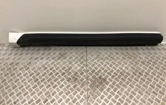 MG MG3 II Sill
