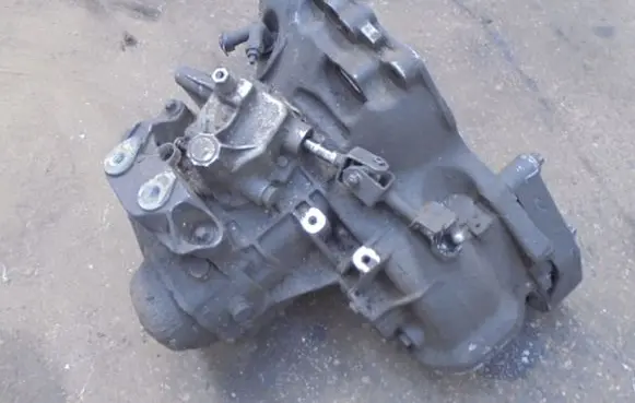Opel Meriva A Manual 4 speed gearbox F17W355