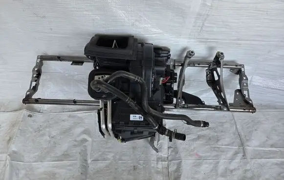 Ford Focus Interior heater climate box assembly H1F119B555EB