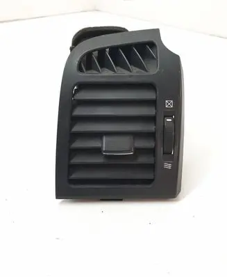Chevrolet Captiva Dash center air vent grill