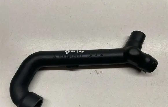 Mercedes-Benz SLK R170 Engine coolant pipe/hose A1020942587 1020942587