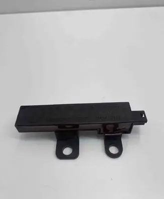 Mercedes-Benz SL R230 Keyless system antenna 2308201675 A2308201675