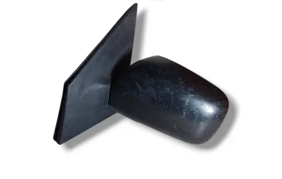Toyota Yaris Manual wing mirror E13010399