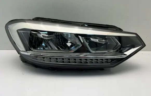 Volkswagen Touran III Headlight/headlamp 5TB941036B