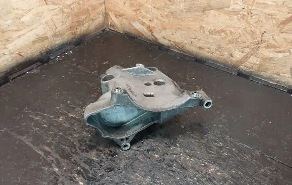 BMW 3 E46 A/C compressor mount bracket 1433507 64551433507