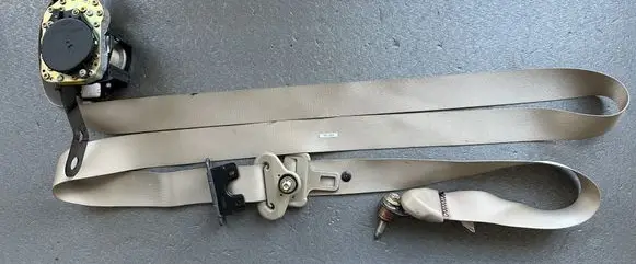 Nissan Patrol Y61 Front seatbelt 86885VC501