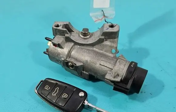 Seat Exeo (3R) Ignition lock 4B0905851Q IMPRK1546180