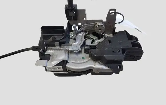 Volvo V60 Front door lock 31462456