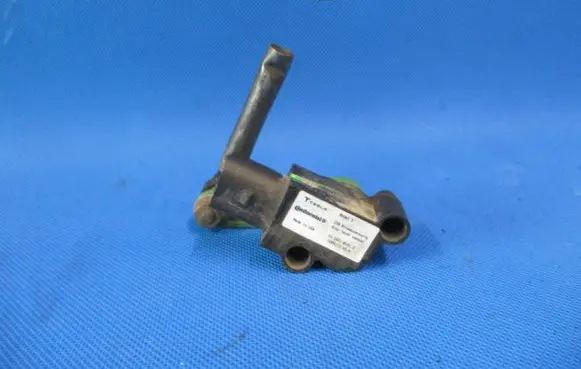 Tesla Model S Headlight/headlamp level sensor 15160101412 100417300A