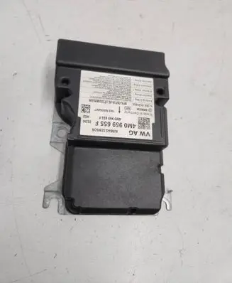 Audi Q7 4M Airbag control unit/module 4M0959655F 0285013651