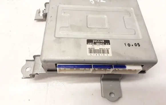Jaguar XJ X350 Air conditioner control unit module 6W9318D493AC 6W9318D493