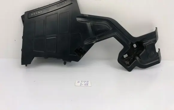 Mercedes-Benz B W247 Front bumper mounting bracket A2478858900