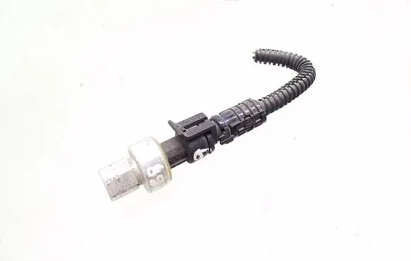 Opel Zafira B Air conditioning (A/C) pressure sensor 09131721