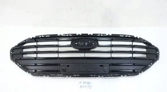 Ford Fiesta ACC Distronic radar sensor grill/trim 