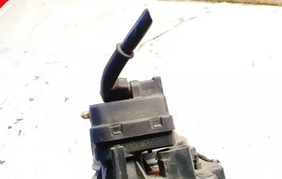 Renault Megane I Headlight level adjustment motor k7700840149