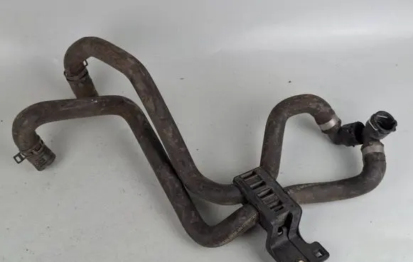 Mercedes-Benz CLA C117 X117 W117 Engine coolant pipe/hose A2468303096