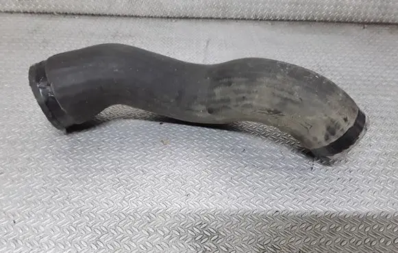 Volvo V70 Intercooler hose/pipe